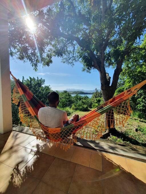 Villa Sunshine La Trinite Bagian luar foto